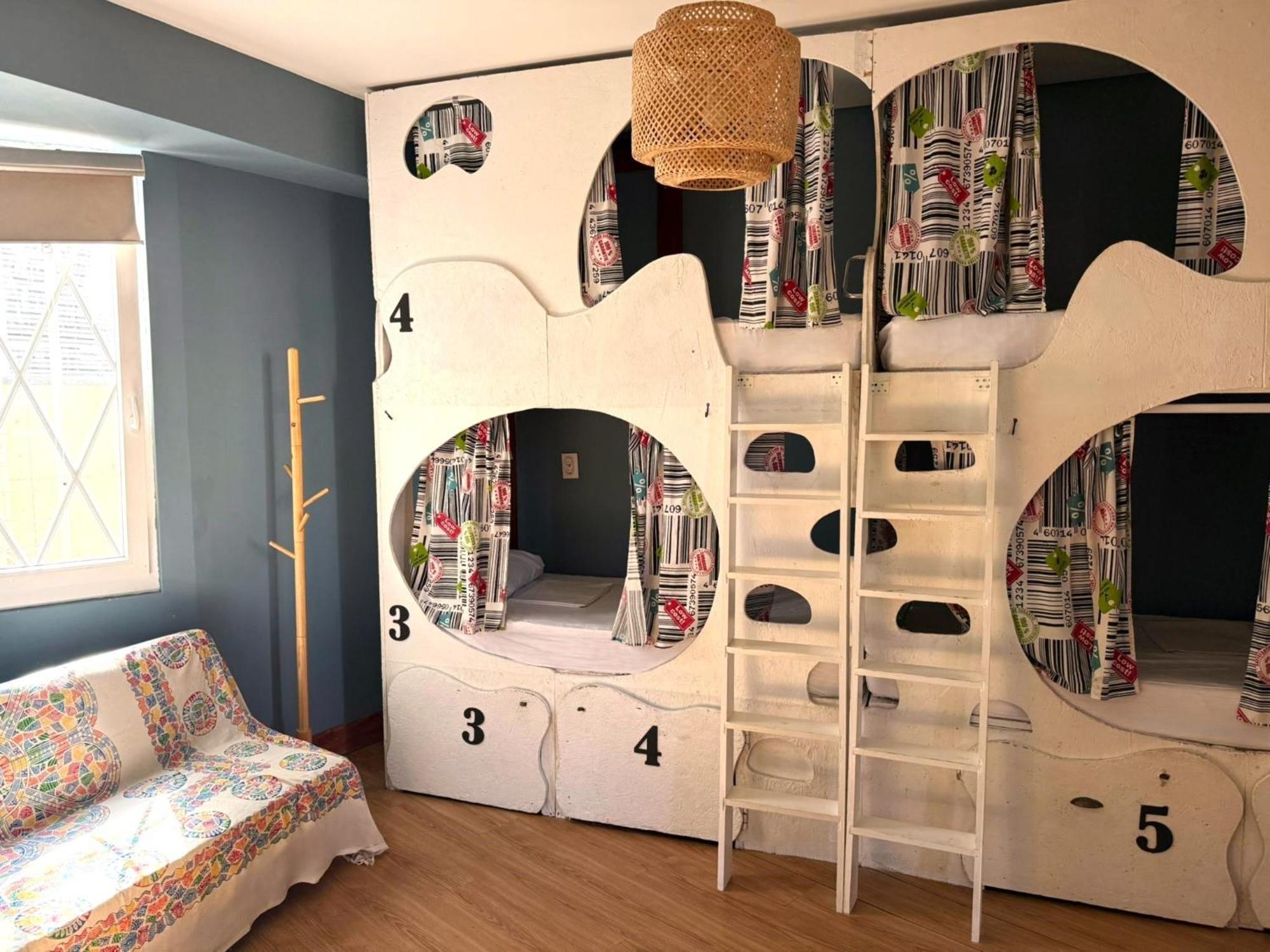 Bed 6-Bed Mixed Dormitory Room