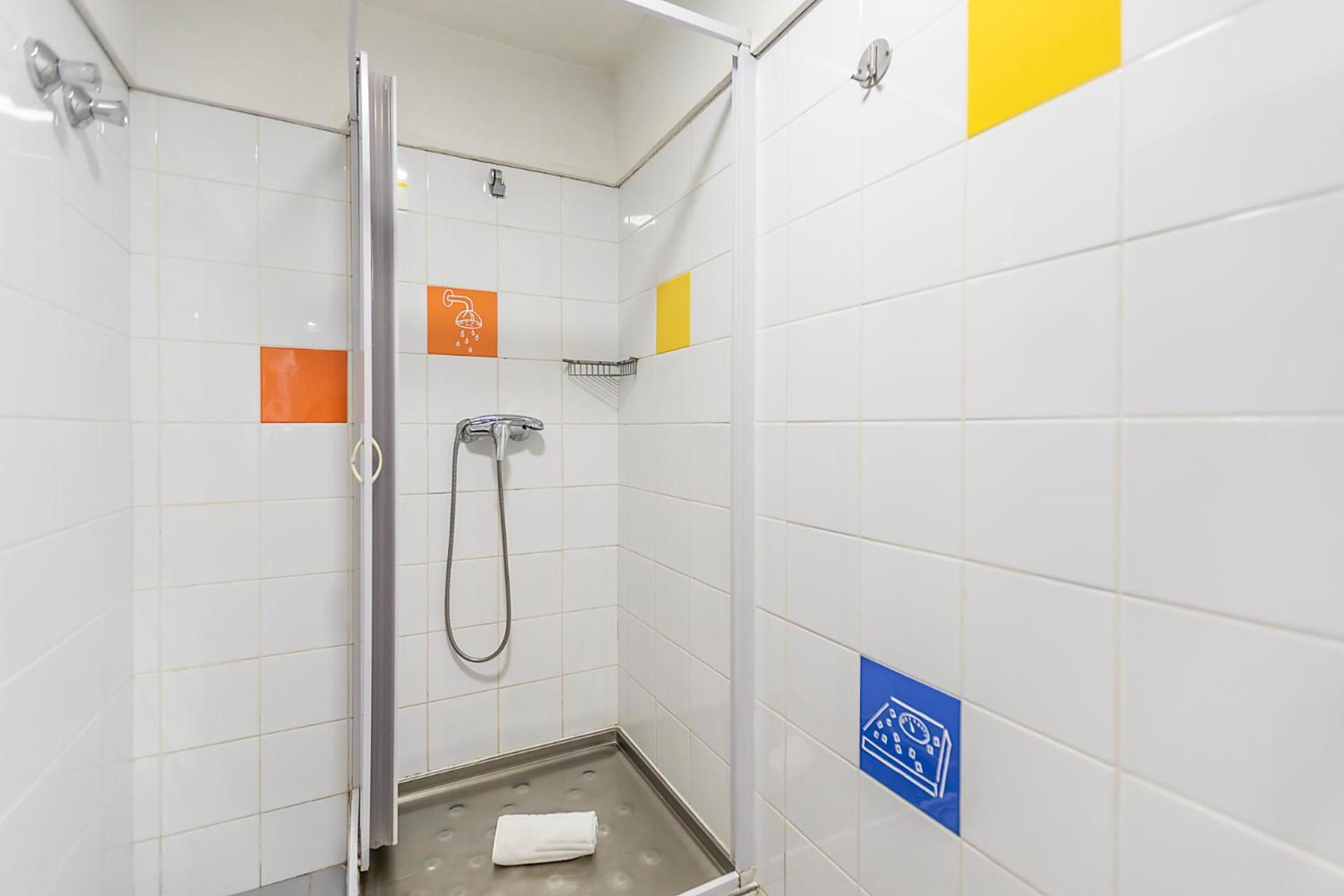 Quarto Twin Standard