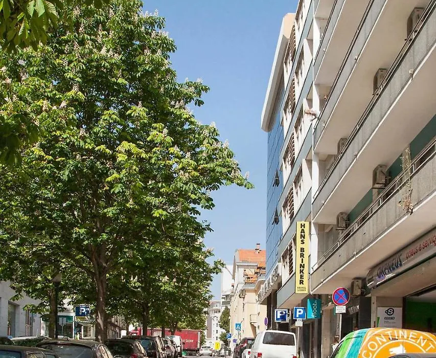 Hans Brinker Hostel Lisbon-1